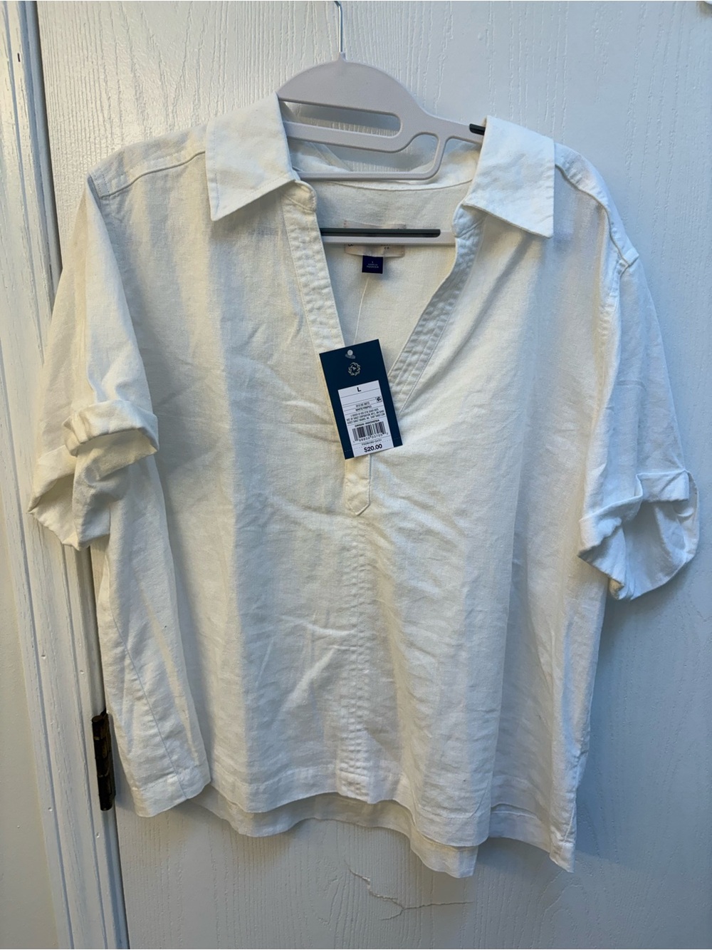 Universal Thread Men's White Casual Button-Down Shirt